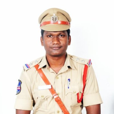 T.Uday Kiran ,SHO  Hajipur  ,This is the Official Account of Hajipur Police Station ,Dial 100 for complaints ph-9440795044