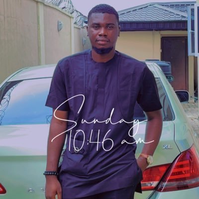 I gentle o,team united team jesus team family dats me!!