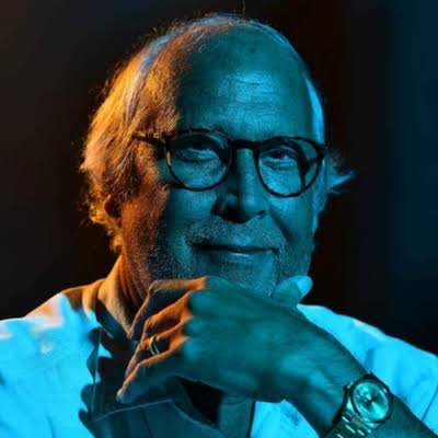 ChevychaseP's profile picture. Actor,writer,musician, husband,father,and tremendous slouch,
Chevychaseprivatechat@gmail.com
