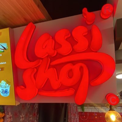 julien_ganesh's profile picture. Deux lassi acheté un rose milk gratuit