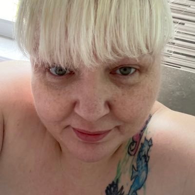 LynnSScott1's profile picture. I love my Family & my Animal’s. Love Gem stones & wire wrapping