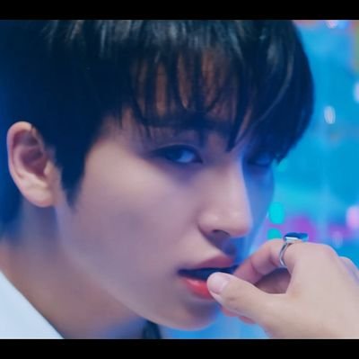 Fanacc de Sangyeon, Younghoon y New de THE BOYZ.
Parte de The B Argentina