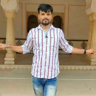 SOCIAL WORKER..... CLEAN POLITICS.....🇮🇳LOVER.....MUSIC LOVER...... धर्म और राष्ट्र सर्वोपरि