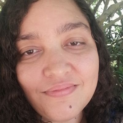 Me gustan los dramas asiáticos, los libros, la música, anime, manga