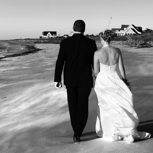 offtogetmarried's profile picture. My look at fun, unique, and crazy destination wedding ideas. The Best Destination Weddings are full of adventure and fun..and not for the type A bride to be.