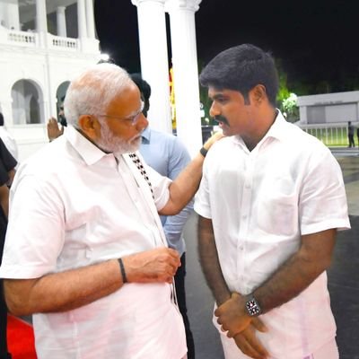 BJP District President - Namakkal West                         பாஜக மாவட்ட தலைவர் - நாமக்கல் மேற்கு        Ex. State General Secretary BJP Youth Wing- Tamilnadu