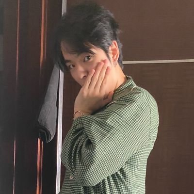 noyeireumimoya's profile picture. preparing for future fancams 🤓
🔜born pink 230311
🔜dewa pesta rakyat, koc, arctic monkeys