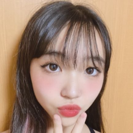 lovelyneneko Profile Picture