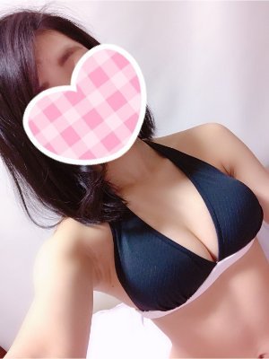 見ただけでヤリタイ！っておもう男の人たまにいるよね・・・💞 💛気になった方こちらからこっそりDMにいきます♡💞 💛#指舐め