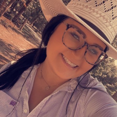 “she’s a messed up girl, hell she’s 22”