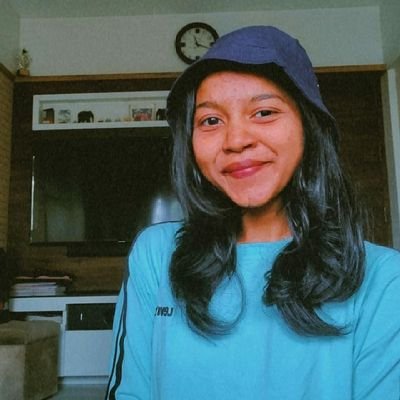 Shinde054's profile picture. Rational curious soul
.
Proud to be HOOOMAN ✨