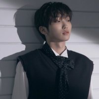 𝗺𝗮𝘂𝘃𝗲 (@mauve512) 's Twitter Profile