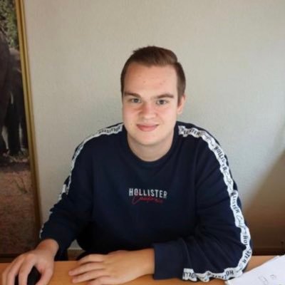 milanstap21's profile picture. 