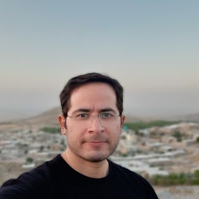 Komeil4173's profile picture. الیس الله بکاف عبده 
آیا خدا کفایت کننده بنده اش نیست؟