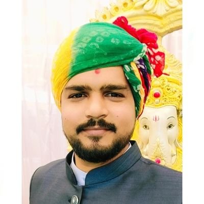 NikunjkumarL's profile picture. Never leave hope.  Life means possibilities...😀😀