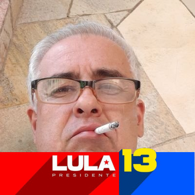 Um paulistano feliz com a volta de Lula e da democracia.

Tentando aprender a ser uma pessoa melhor com muita gente boa neste site

Koo: @ViniciusVidal