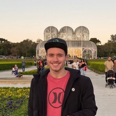 ilheuL's profile picture. seria cômico se não fosse trágico