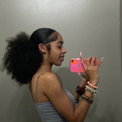 luvvvlorenn's profile picture. 🍃