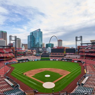 Life is a roadtrip so enjoy the journey ... Enjoy the moments. I love to travel, love to take pictures, and love the St Louis Cardinals!