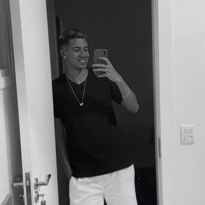 lucasbernardo_1's profile picture. 