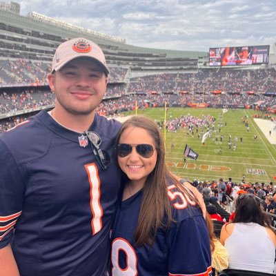 Man of the people 😤 Social media admin and blogger for @BearsNationCHI 🐻⬇️ Co-Host of @MotorWindyShow