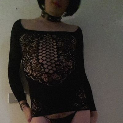 I am sissy Crossdresser Bottom.
A Little slave bitch.