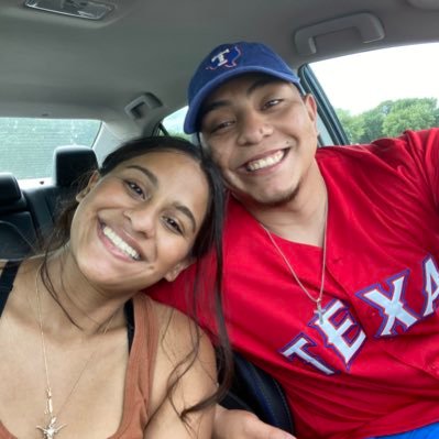 CobarKarina's profile picture. Texas Alumna 🤘🏾SAHM to a beautiful baby boy 👦🏽 Former Teacher