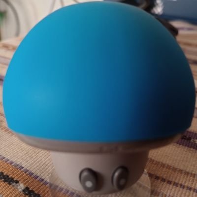 Claudiamcc25's profile picture. 