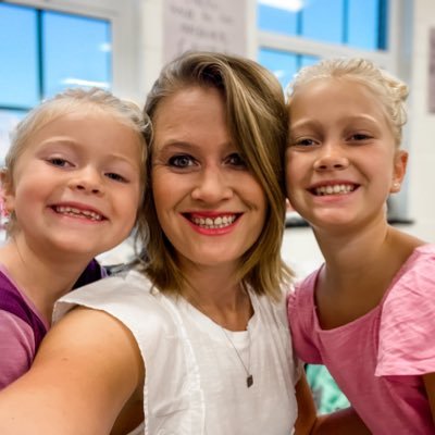 4th Grade NBCT, @HSGKentucky alumna, 2019 Valvoline Award Winner,”Voices from the Classroom