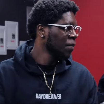 ChivarlyIs's profile picture. Proud Black Man, Writer,  Go check out my battles: https://t.co/insahcydJy