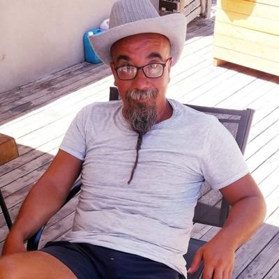 ona da içelim, buna da içelim... sana da içelim! tabii ki ekstra bir güzellik vaat etmiyoruz... sıfır zeka keyfi yaşamak sizin de hakkınız...
