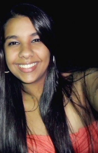 por enquanto .. de mim so se sabe que eu vivo ;D