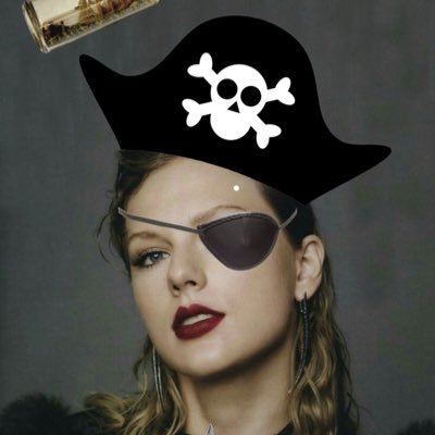 TAYLOR ALLISON SWIFT PLS MAKE A SEA SHANTY ALBUM 🪩🏴‍☠️✨  “i think you should come with me and we can be pirates!”