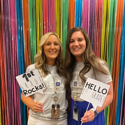 MissSullivan_RW's profile picture. Teacher at Ridgeway Elementary! 💙