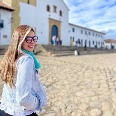 Abogada - Especialista y Magíster en Derecho Procesal Penal - Estudiante de Doctorado en Ciencias Penales