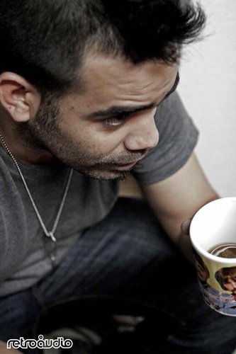 graficouno's profile picture. Graphic Designer • @retroaudio drummer • Profesor de Diseño & @friendscafepr Barista