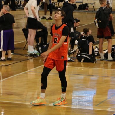 Adam chiacchia Profile