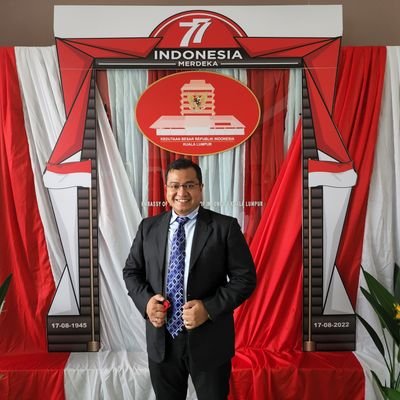 Journalist, Deputi Balitbang DPP Partai Demokrat, Sekjen The Founding Father House, Founder Inilah Koran (https://t.co/v66ZTF2wXM), former Jawa Pos Group, Anak MEDAN