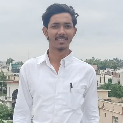 student_vikas_7's profile picture. लोग सरकारी अधिकारी बन्ना चाहते हैं और हम ख़ुद सरकार 🙏

 संयम एक युद्ध है, स्वयं के विरूद्ध