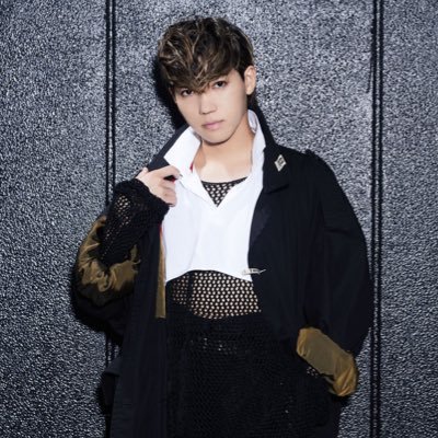 4szci1Z42hKCRpu's profile picture. 7ORDERの為にSNSを初めました！ まだ色々勉強中☺️相当なB BAです。楽しく呟いてますが、何かあれば、言って下さい🥰