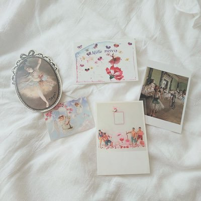 カフェ、読書、アート、インテリア、映画、ハリポタ、梅干し、かわいいものが好き。最近は #自習の森 に生息中🌳🧙🏻♀️メモ、記録要素高め。好きなものについて投稿してます。