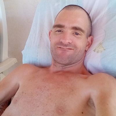Perpignan sud 28 ans passif, soumis puppy très joueur, je cherche du plaisir sans déviation qui peut nuir à chaque d entre nous, uniquement dans le https://t.co/gUlVmcCp8P