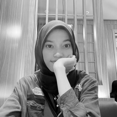 hannamthrz_'s profile picture. akun tugass