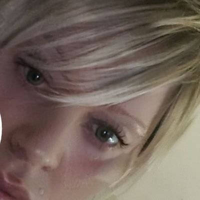 Lorrain48375461's profile picture. Well what can I say happy go luck bundle of laughs , love https://t.co/VpYpUrmnBp just me hate me or love me wotever.moved from pompey to county durham.