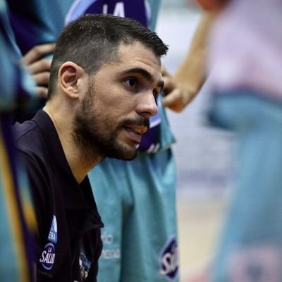 🔸CAFD, PRIMARIA, EF, PT. 👨🏫
🔸DD @LaSaludArchena 🩵🤍 🏀
🔸Máster de Investigación en EF y Salud 🏋️
🔸En continuo aprendizaje 📝🧠👣