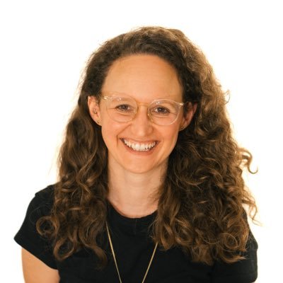 Kat_Egolf's profile picture. (sie/ihr) Lehrperson i.A., davor @FFG_KtZH, @strauhof. MA Literature & Media Studies 📚