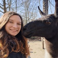 Alina Schaffer (@karlandthegang) 's Twitter Profile Photo Alina Schaffer (@karlandthegang) 's Twitter Profile Photo