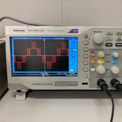 Nishi_electric's profile picture. 趣味でVVVFインバータを自作している地球人です。