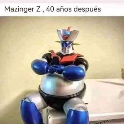 Me gusta estar al lado del camino... fumando el humo mientras todo pasa, me gusta abrir los ojos y estar vivo, haber sobrevivido millones de GOMAS, entonces...