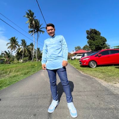 mrnuruliman's profile picture. Studied in Banking. Work as a social worker. Interested in electronic software/hardware solution and music. Life sometimes confusing 🤪